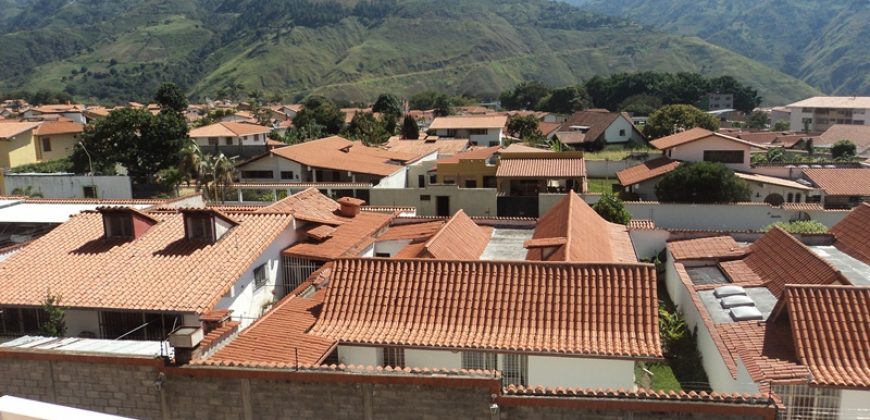 En venta apartamento en la Av. Andrés Bello, Res. Camino Real, Mérida, Venezuela
